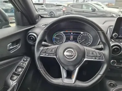 Photo 14 Nissan Juke  HYBRID 143