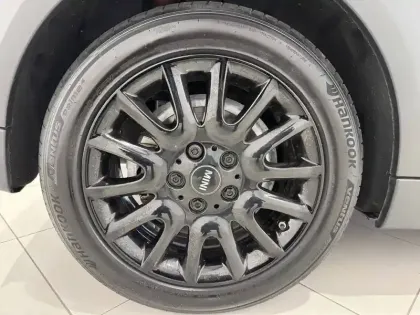 Photo 17 Mini Mini Hatch 3 Portes Cooper 136 ch DKG7