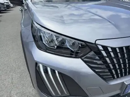 Photo 15 Peugeot 2008  100 S&S BVM6