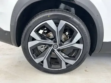 Photo 30 Renault Austral  E-Tech full hybrid 200 GSR2