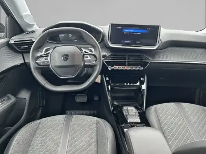 Photo 7 Peugeot 208  Hybrid 110 ch e-DCS6