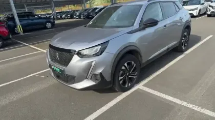 Photo 19 Peugeot 2008  BlueHDi 130 S&S EAT8