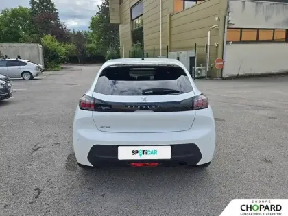 Photo 33 Peugeot 208  PureTech 75 S&S BVM5