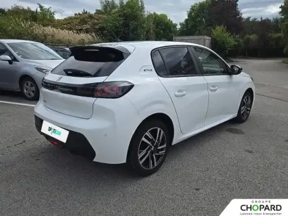 Photo 30 Peugeot 208  PureTech 75 S&S BVM5