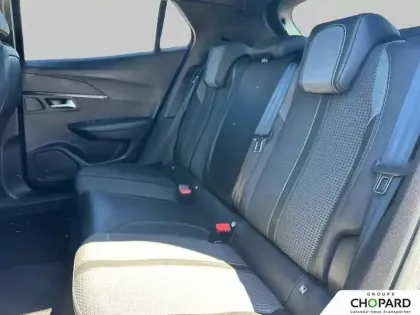 Photo 17 Peugeot 2008  Electrique 136 ch