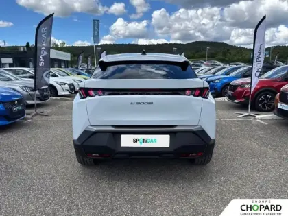 Photo 29 Peugeot 3008  Electrique 210 ch 73 kWh