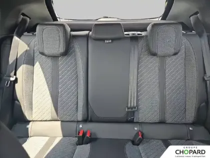 Photo 18 Peugeot 2008  Electrique 54 kWh 156 ch