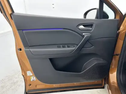 Photo 37 Renault Captur  E-Tech 145 - 21