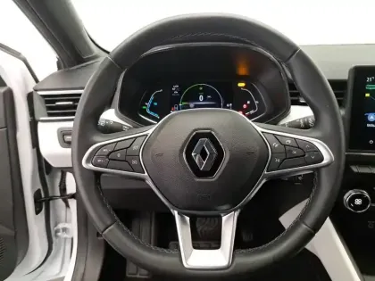 Photo 32 Renault Clio  E-Tech full hybrid 145