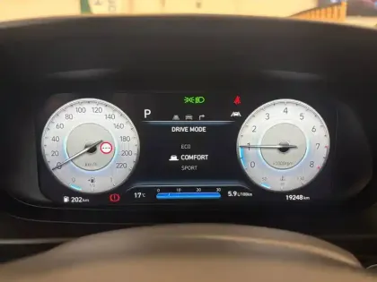 Photo 53 Hyundai Bayon  1.0 T-GDi 100 DCT-7 Hybrid 48V