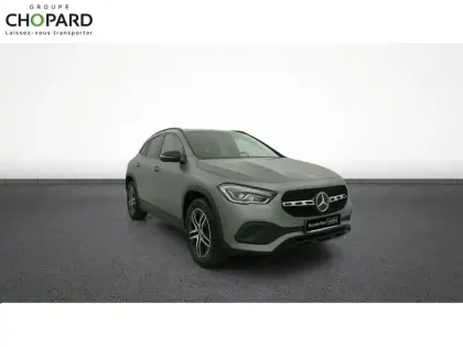 Photo 11 Mercedes GLA  250 e 8G-DCT