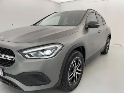 Photo 30 Mercedes GLA  250 e 8G-DCT