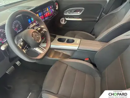 Photo 17 Mercedes GLB  250+ EQ