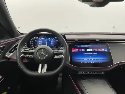 Photo 21 Mercedes Classe E  220 d 9G-Tronic