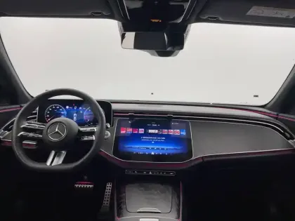 Photo 30 Mercedes Classe E  220 d 9G-Tronic