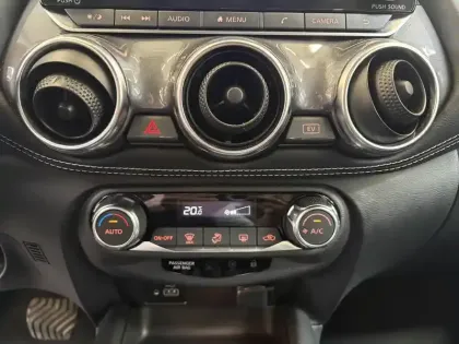 Photo 27 Nissan Juke  HYBRID 143