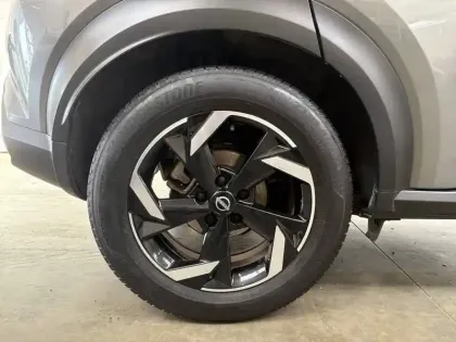 Photo 33 Nissan Juke  HYBRID 143