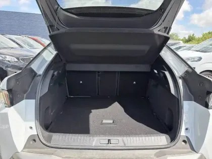 Photo 5 Peugeot 3008  Hybrid 145 e-DCS6
