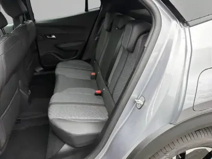 Photo 11 Peugeot 2008  Hybrid 145 e-DCS6