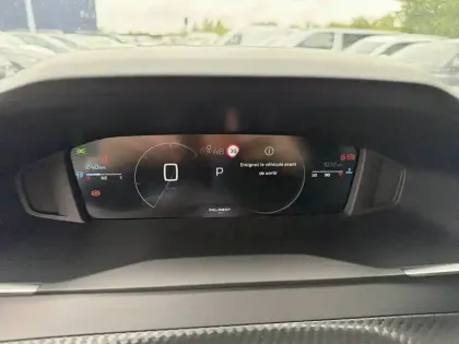 Photo 9 Peugeot 2008  Hybrid 145 e-DCS6