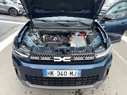 Photo 18 Dacia Bigster  Hybrid 155