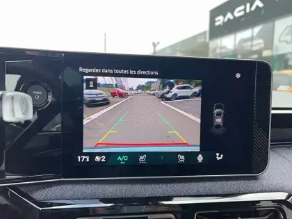 Photo 13 Renault 4 Renault  E-Tech Electrique 150 ch autonomie confort