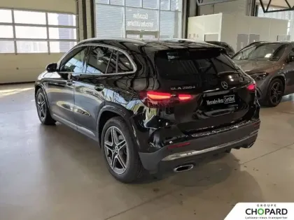 Photo 34 Mercedes GLA  200 d 8G-DCT