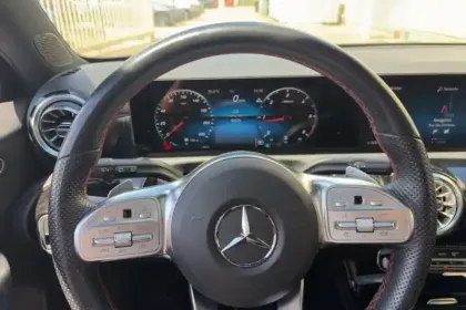 Photo 13 Mercedes Classe A  200 d 8G-DCT