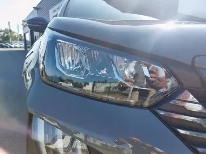 Photo 15 Peugeot 2008  Electrique 54 kWh 156 ch