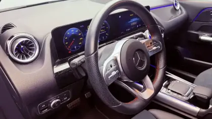 Photo 12 Mercedes GLA  200 7G-DCT