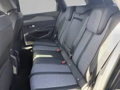 Photo 11 Peugeot 308  SW Hybrid 145 e-DCS6