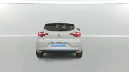 Photo 12 Renault Clio  E-Tech 140 - 21
