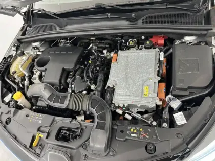 Photo 35 Renault Clio  E-Tech 140 - 21