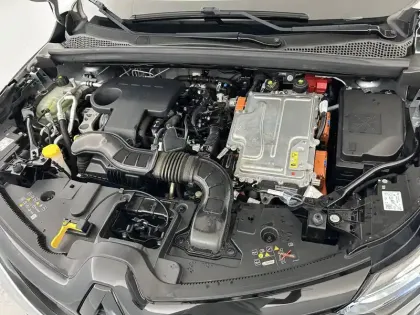 Photo 35 Renault Captur  E-Tech 145