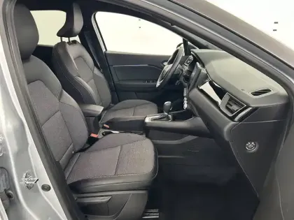 Photo 22 Renault Captur  E-Tech 145