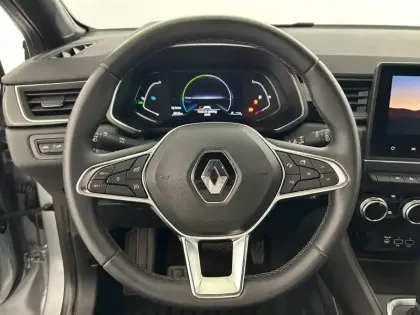 Photo 23 Renault Captur  E-Tech 145