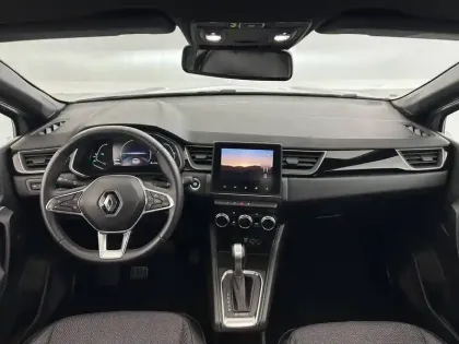 Photo 37 Renault Captur  E-Tech 145