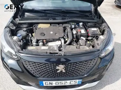 Photo 11 Peugeot 2008  BlueHDi 130 S&S EAT8