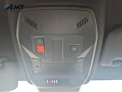 Photo 30 Peugeot 408  Hybrid 145 e-DCS6