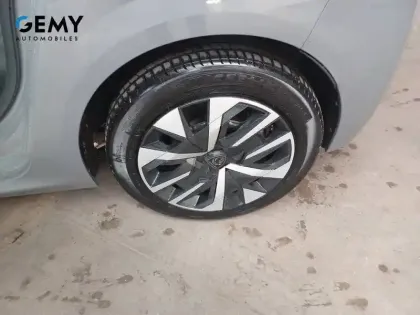 Photo 10 Peugeot 208  Electrique 50 kWh 136ch