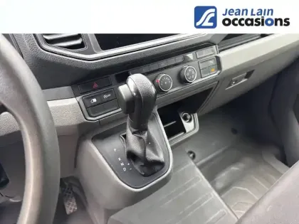Photo 12 Volkswagen Crafter  VAN 35 L3H3 2.0 TDI 140 CH BVA