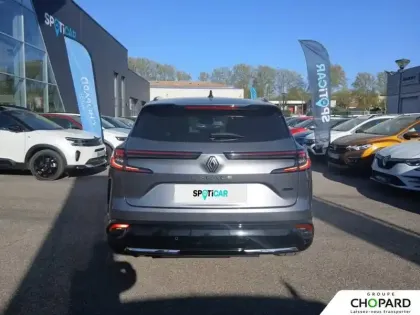 Photo 33 Renault Espace  E-Tech hybrid 200