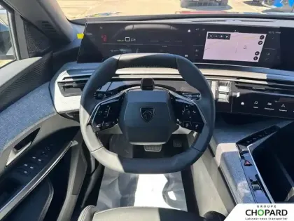 Photo 15 Peugeot 3008  Electrique 210 ch 73 kWh