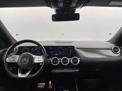 Photo 55 Mercedes GLA  250 e 8G-DCT