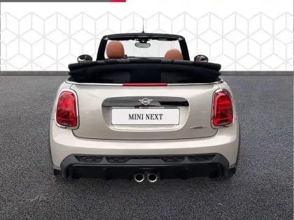Photo 15 Mini Mini Cabriolet John Cooper Works 231 ch BVA8