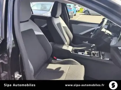 Photo 28 Opel Astra  1.2 Turbo 110 ch BVM6