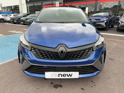 Photo 26 Renault Clio  E-Tech full hybrid 145