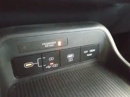 Photo 37 Hyundai Kona  1.0 T-GDi 100