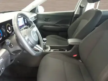 Photo 8 Hyundai Kona  1.0 T-GDi 100