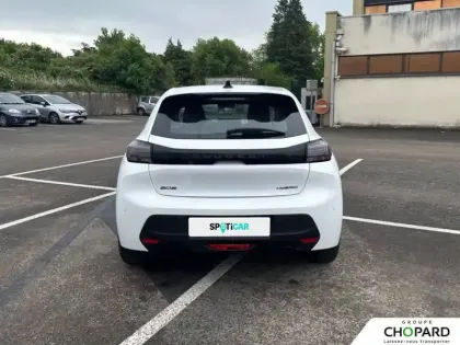 Photo 33 Peugeot 208  Hybrid 100 e-DCS6
